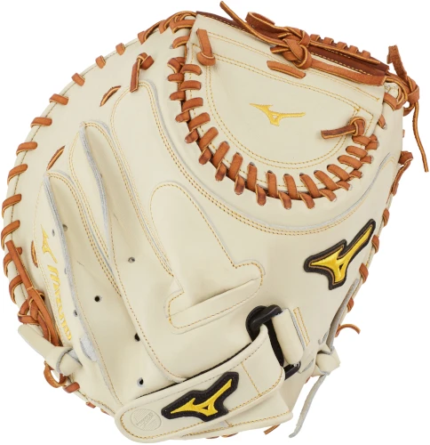 34.5 Inch Mizuno Classic Pro Soft GXS30F3 Women's Fastpitch Softball Catcher Mitt 312776 1 34.5 Inch Mizuno Classic Pro Soft GXS30F3 Women's Fastpitch Softball Catcher Mitt 312776
