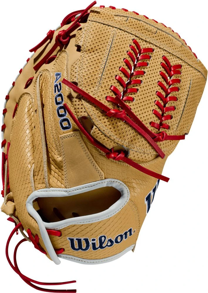 34 Inch Wilson A2000 SuperSkin Aubree Monroe Game Model Women's Fastpitch Softball Catcher Mitt WBW10024434 1 34 Inch Wilson A2000 SuperSkin Aubree Monroe Game Model Women's Fastpitch Softball Catcher Mitt WBW10024434