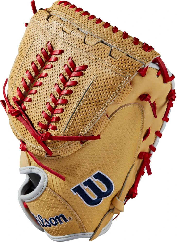 34 Inch Wilson A2000 SuperSkin Aubree Monroe Game Model Women's Fastpitch Softball Catcher Mitt WBW10024434 3 34 Inch Wilson A2000 SuperSkin Aubree Monroe Game Model Women's Fastpitch Softball Catcher Mitt WBW10024434 - Image 3