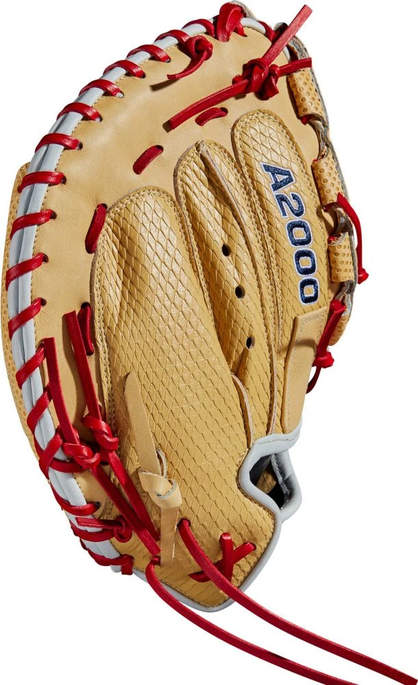 34 Inch Wilson A2000 SuperSkin Aubree Monroe Game Model Women's Fastpitch Softball Catcher Mitt WBW10024434 4 34 Inch Wilson A2000 SuperSkin Aubree Monroe Game Model Women's Fastpitch Softball Catcher Mitt WBW10024434 - Image 4